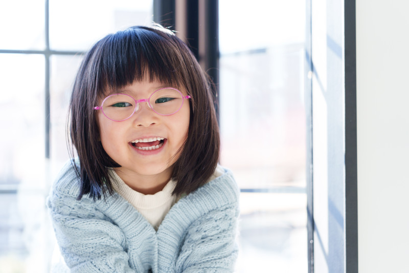 子供眼鏡の選び方の基本｜安全性・サイズ・素材の選び方を解説